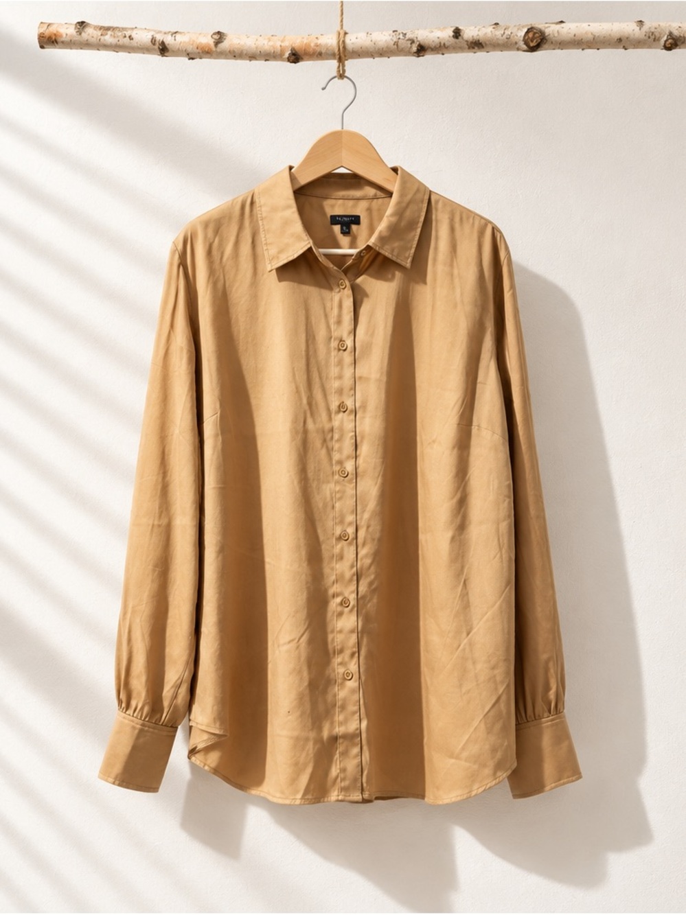 TALBOTS SOFT SATIN CHARMEUSE SHIRT
